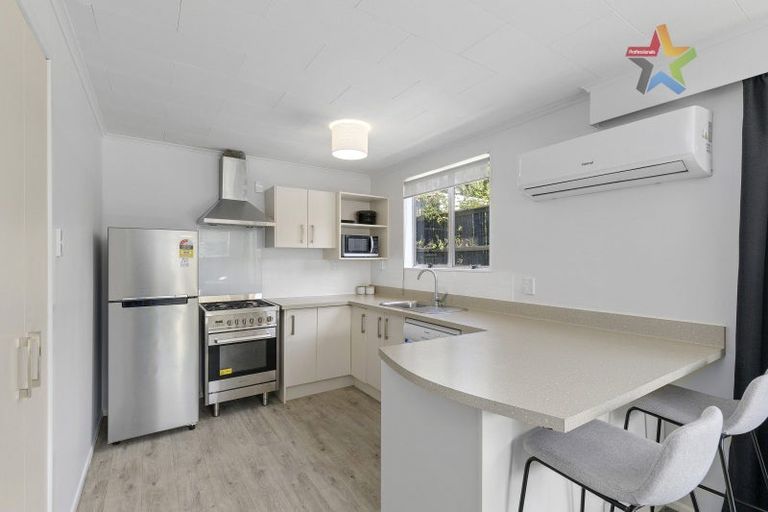 Photo of property in 187a Major Drive, Kelson, Lower Hutt, 5010