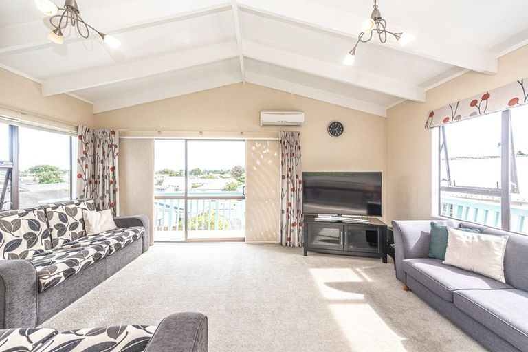 Photo of property in 68 Treadwell Street, Springvale, Whanganui, 4501