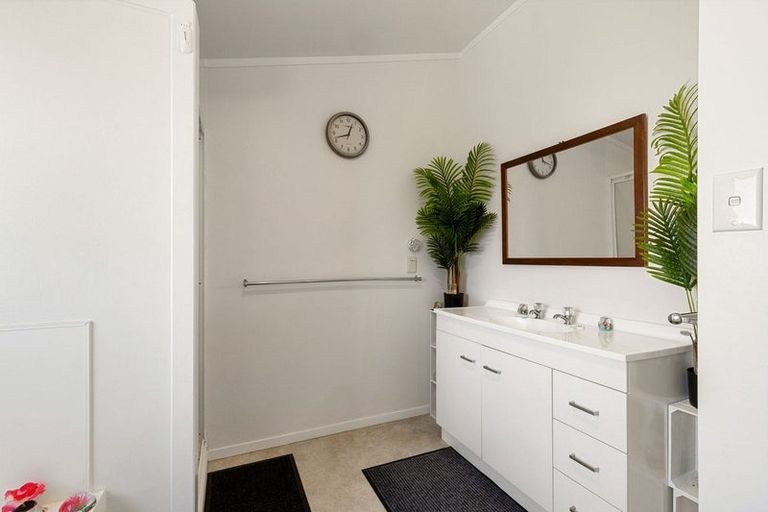 Photo of property in 100 Thompson Street, Leamington, Cambridge, 3432