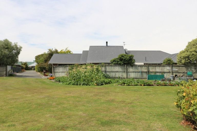 Photo of property in 17 Autumn Place, Mairehau, Christchurch, 8052