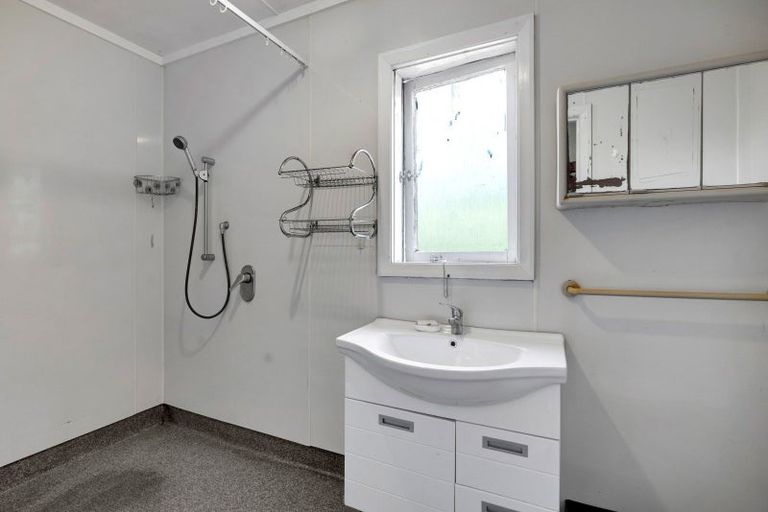 Photo of property in 150 Ackworth Road, Lepperton, New Plymouth, 4373