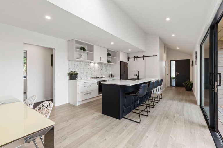 Photo of property in 11 Torridon Court, Jacks Point, Queenstown, 9371