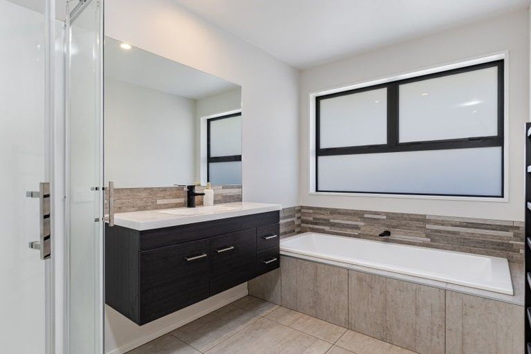 Photo of property in 227 Taylor Pass Road, Witherlea, Blenheim, 7201