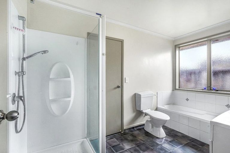 Photo of property in 30 Gardenia Close, Melville, Hamilton, 3206