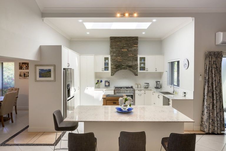 Photo of property in 70 Hollister Lane, Ohauiti, Tauranga, 3112