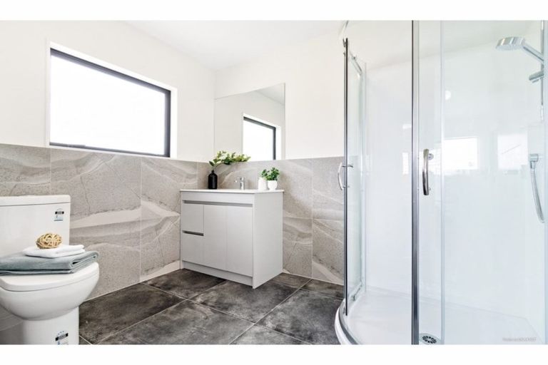 Photo of property in 1/7 Wastney Road, Alfriston, Auckland, 2105