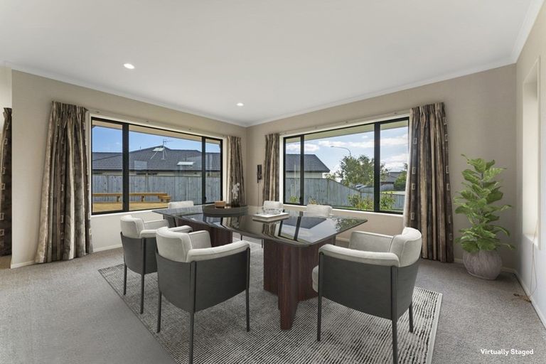 Photo of property in 2 Varsity Heights, Fitzherbert, Palmerston North, 4410