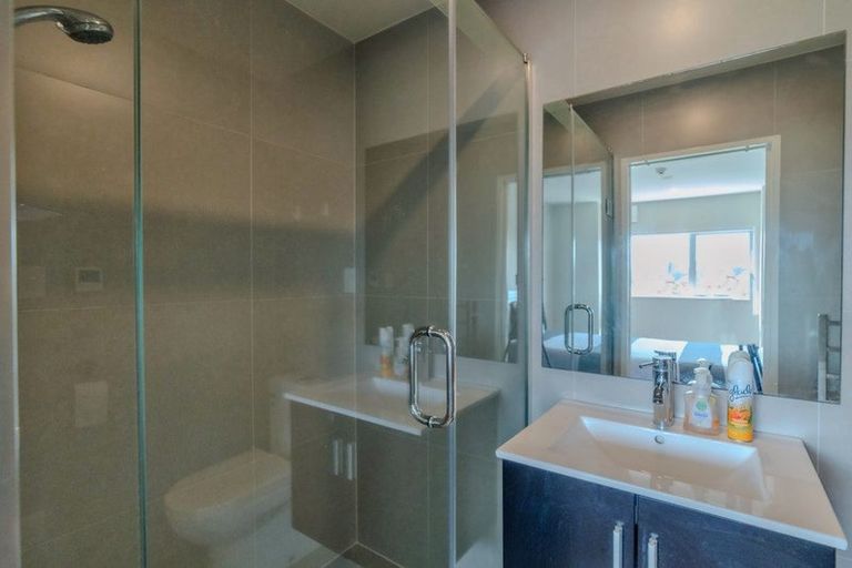 Photo of property in 11/147 Albany Highway, Unsworth Heights, Auckland, 0632