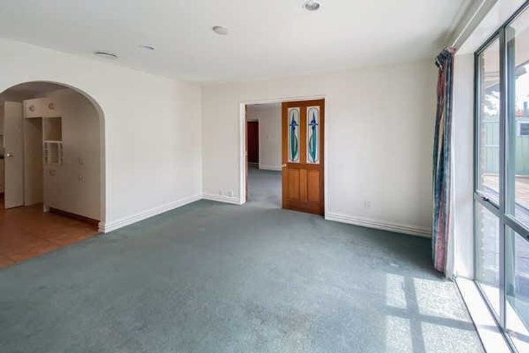 Photo of property in 4 Tulip Lane, Spreydon, Christchurch, 8024