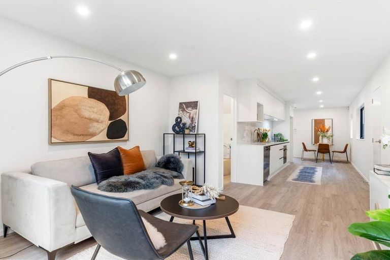 Photo of property in 6 Peara Place, Henderson, 0610