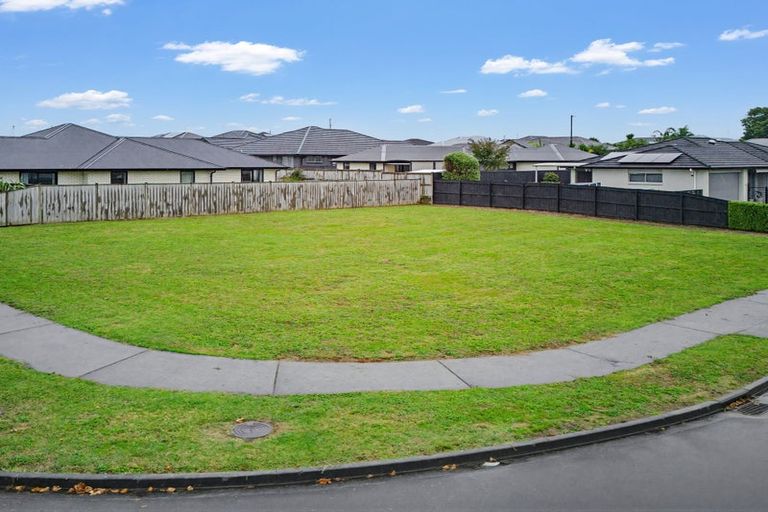 Photo of property in 1 Glenkirk Crescent, Pokeno, 2402