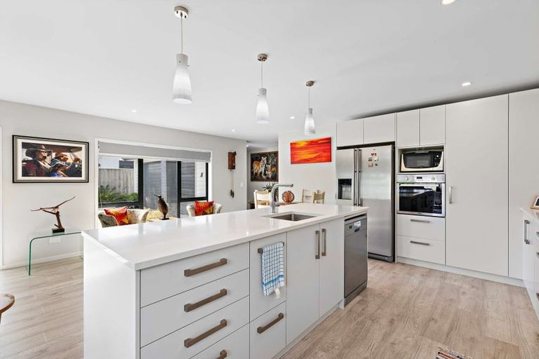 Photo of property in 8 Michelia Lane, Kaukapakapa, Helensville, 0875