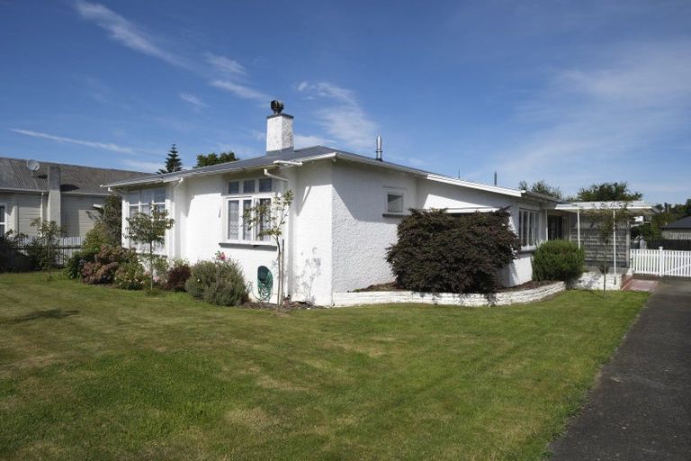 Photo of property in 62 Barraud Street, Dannevirke, 4930