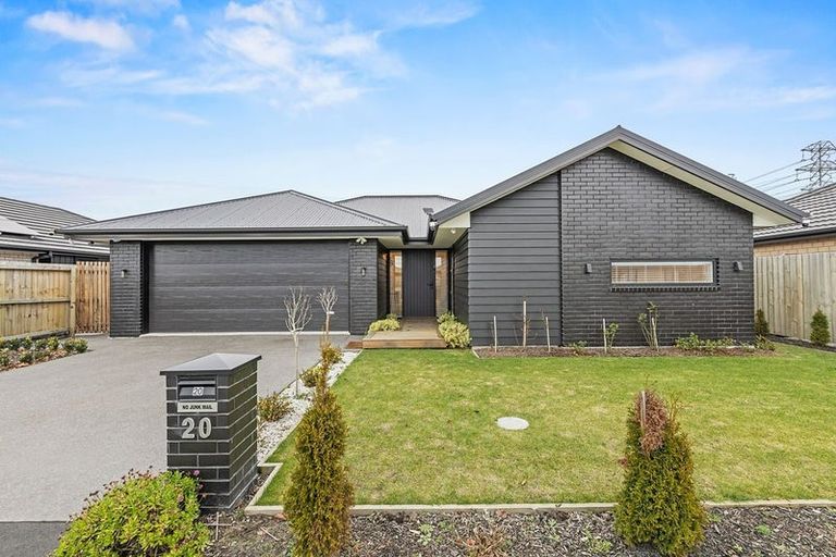 Photo of property in 20 Rannoch Drive, Yaldhurst, Christchurch, 8042