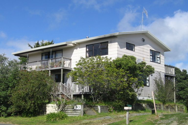 Photo of property in 10 Holiday Crescent, Mangawhai Heads, Mangawhai, 0505
