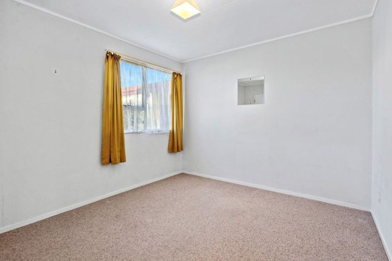 Photo of property in 25a Kuparu Place, Ruakaka, 0116