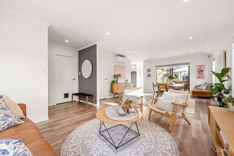 Photo of property in 9 Pattullo Crescent, Wallaceville, Upper Hutt, 5018