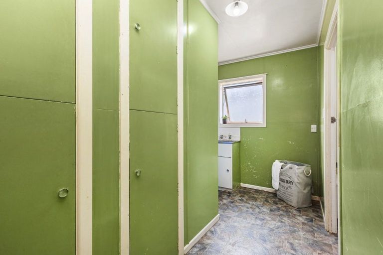 Photo of property in 35 Lorenzen Bay Road, Raglan, 3225