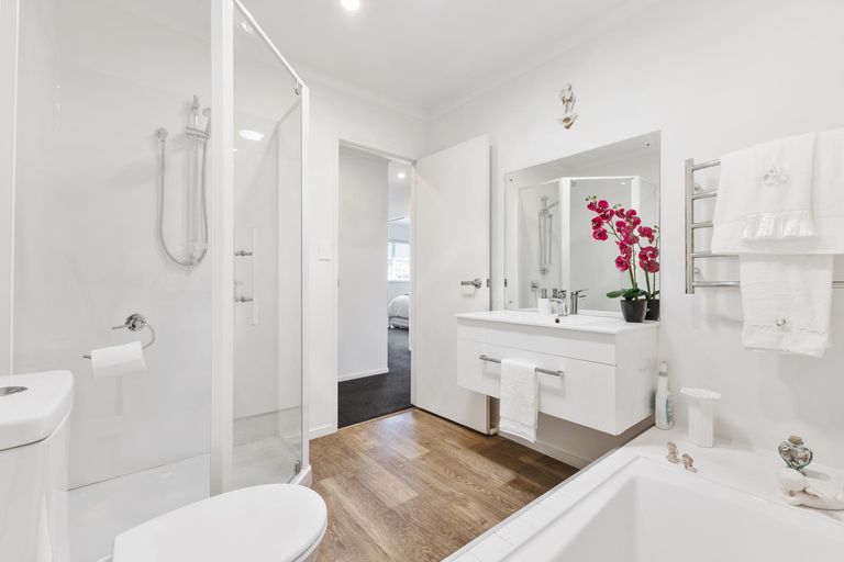 Photo of property in 63b Harris Street, Pukekohe, 2120