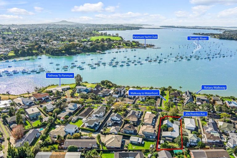 Photo of property in 20a Riverlea Avenue, Pakuranga, Auckland, 2010