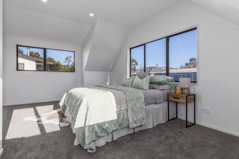 Photo of property in 102 Langdale Avenue, Paraparaumu, 5032