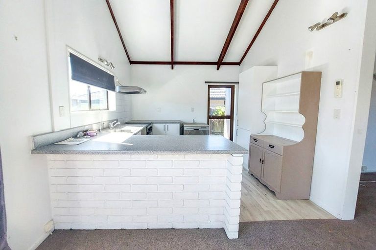 Photo of property in 17b Dover Road, St Andrews, Hamilton, 3200