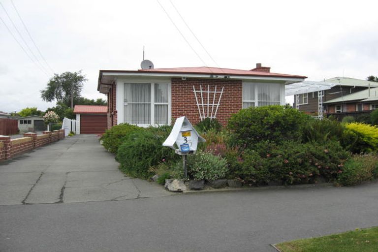 Photo of property in 35 Rountree Street, Upper Riccarton, Christchurch, 8041