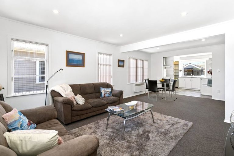 Photo of property in 15 John Street, Trentham, Upper Hutt, 5018