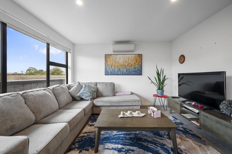 Photo of property in 11/48 Wallace Road, Papatoetoe, Auckland, 2025