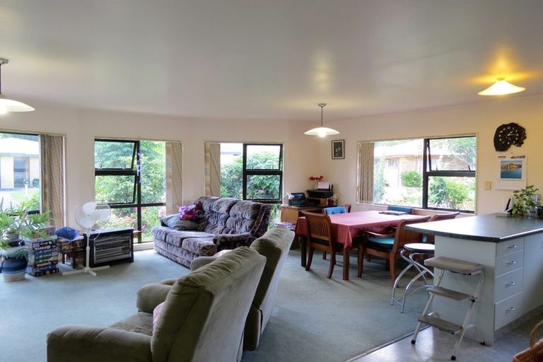 Photo of property in 3 Allman Drive, Coromandel, 3506