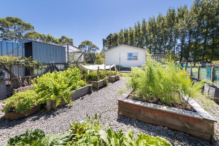 Photo of property in 552 Whitmore Road, Linton, Palmerston North, 4472