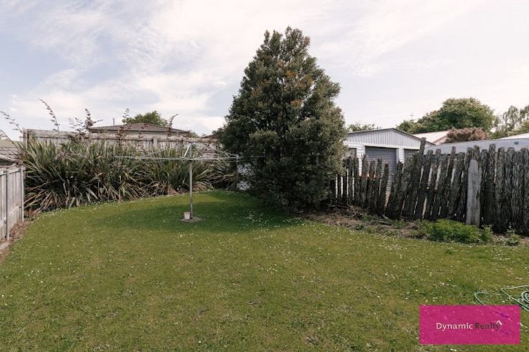 Photo of property in 37 Rhodes Drive, Kelvin Grove, Palmerston North, 4414