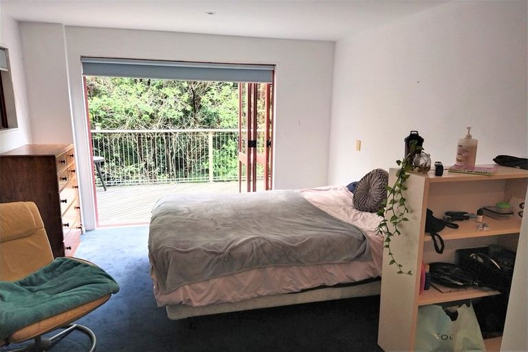 Photo of property in 22 Crescent Road East, Ostend, Waiheke Island, 1081