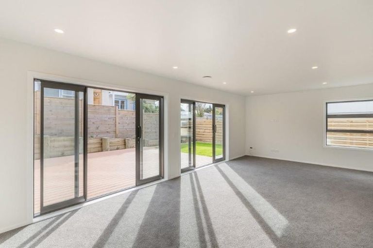 Photo of property in 109e Amohia Street, Paraparaumu, 5032