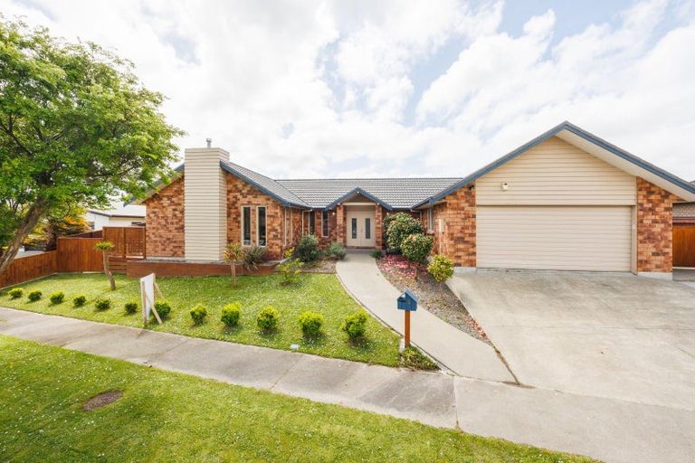 Photo of property in 3 Varsity Heights, Fitzherbert, Palmerston North, 4410