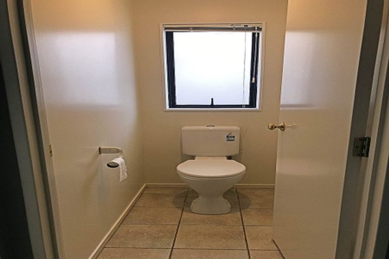 Photo of property in 1/8 Daria Place, Northpark, Auckland, 2013