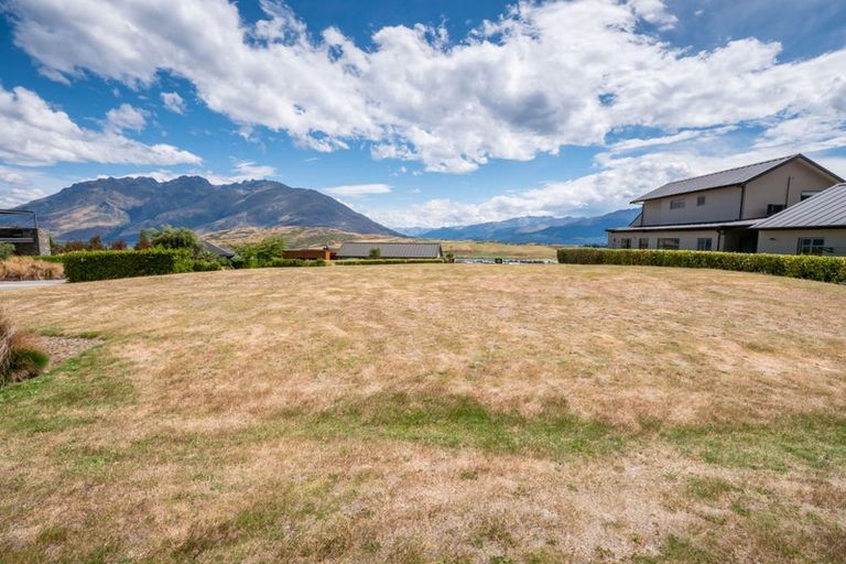 Photo of property in 10 Glenfiddich Road, Jacks Point, Queenstown, 9371