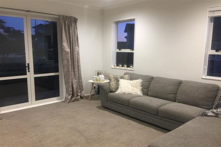 Photo of property in 9 Mauku Lane, Greenhithe, Auckland, 0632