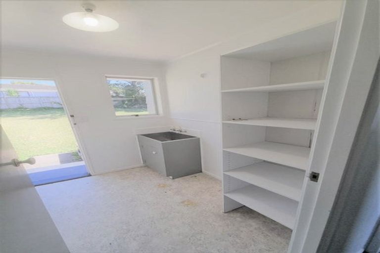 Photo of property in 75 Solar Road, Glen Eden, Auckland, 0602