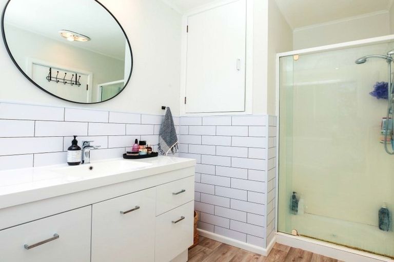 Photo of property in 49 Pulham Crescent, Queenwood, Hamilton, 3210