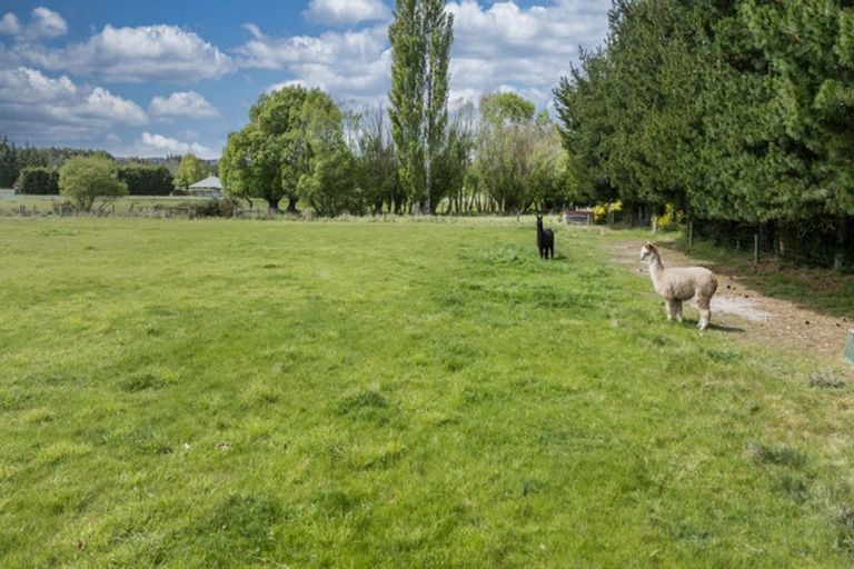 Photo of property in 194 Fishers Road, Loburn, Rangiora, 7473