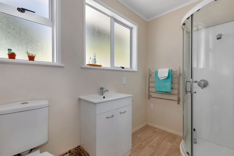 Photo of property in 96 Hampshire Street, Cannons Creek, Porirua, 5024