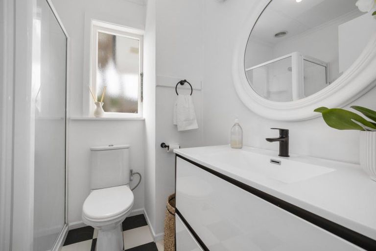 Photo of property in 194 Greerton Road, Greerton, Tauranga, 3112