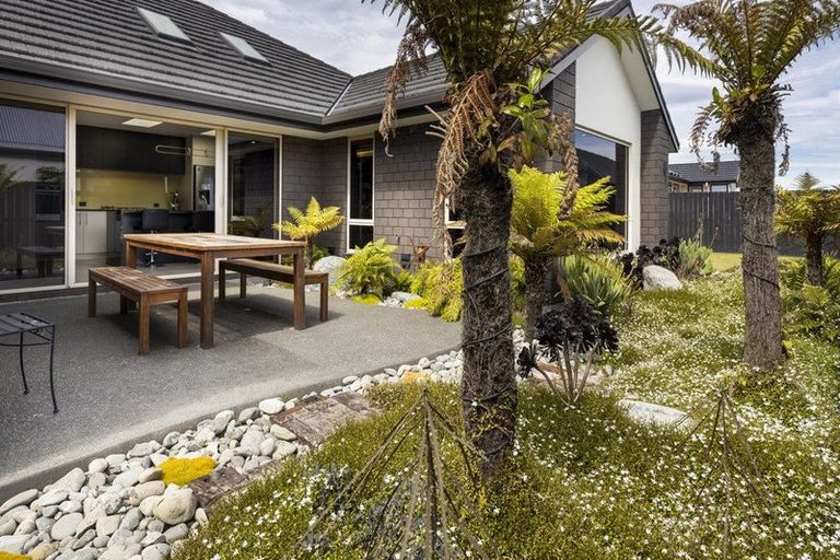 Photo of property in 15 Rose Manor Drive, Springlands, Blenheim, 7201