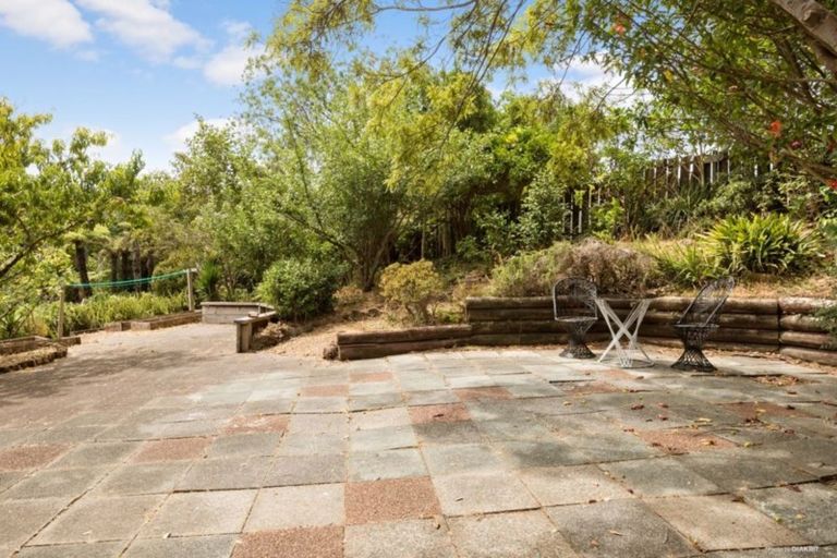 Photo of property in 2/723 Beach Road, Browns Bay, Auckland, 0630