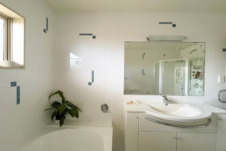 Photo of property in 6 Tuturu View, Ruakaka, 0116