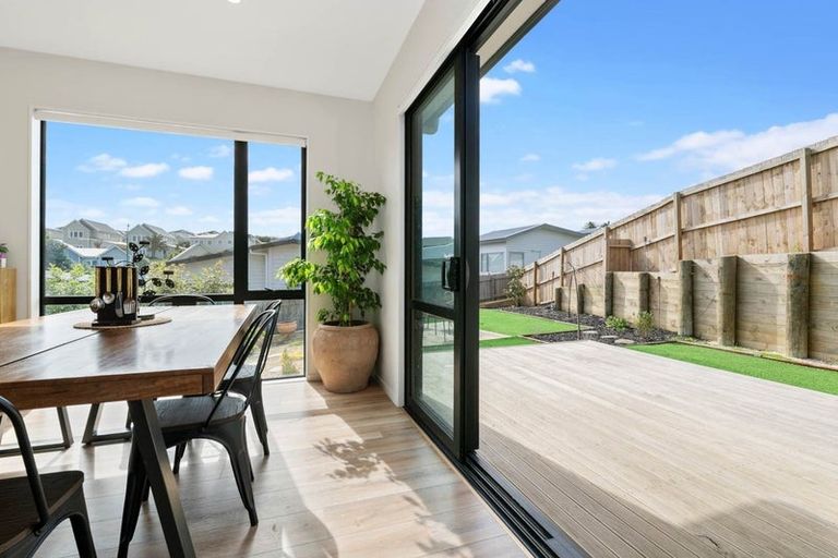 Photo of property in 3 Ta Moko Drive, Gulf Harbour, Whangaparaoa, 0930