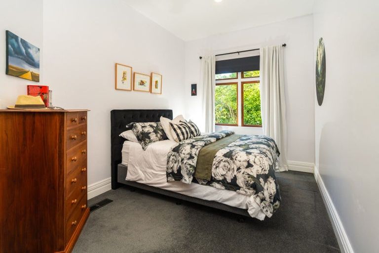 Photo of property in 79 Cashmere Avenue, Khandallah, Wellington, 6035