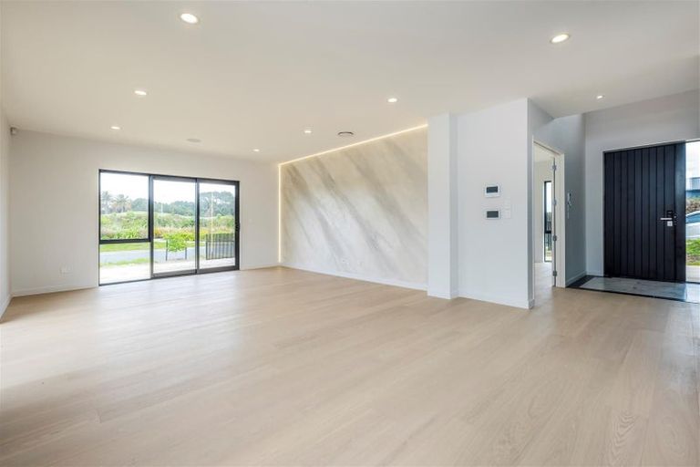 Photo of property in 2 Whawhaki Road, Beachlands, Auckland, 2018