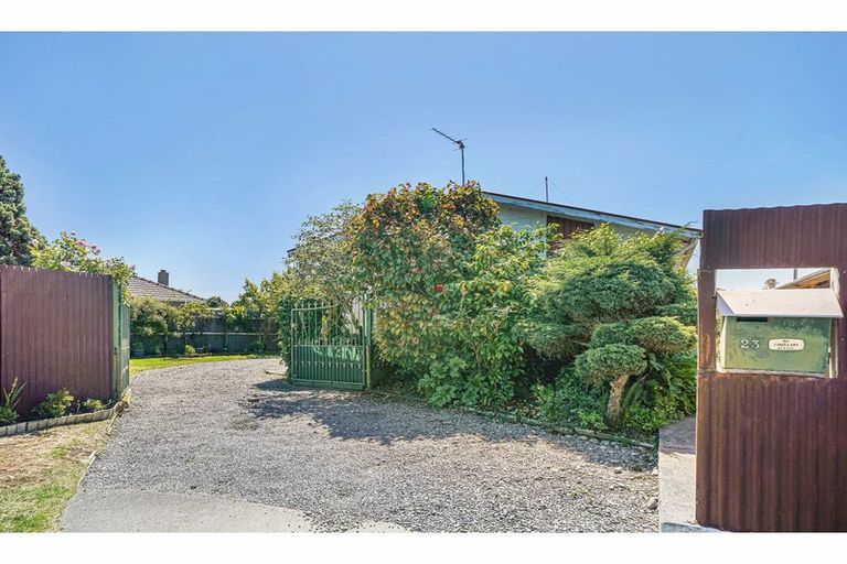 Photo of property in 23 Florida Street, Hornby, Christchurch, 8042